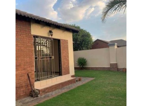3 Bedroom Townhouse