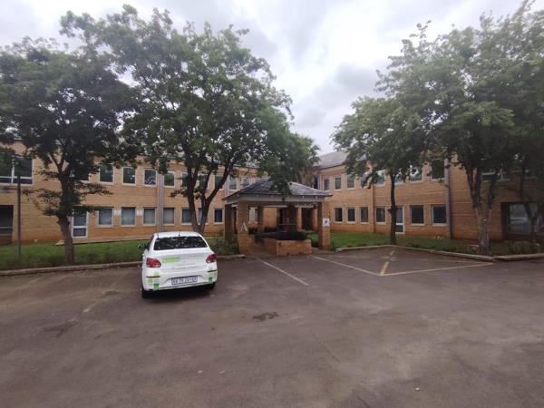 700 m² Commercial space