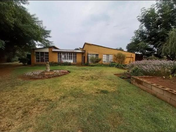 1.8 ha Land