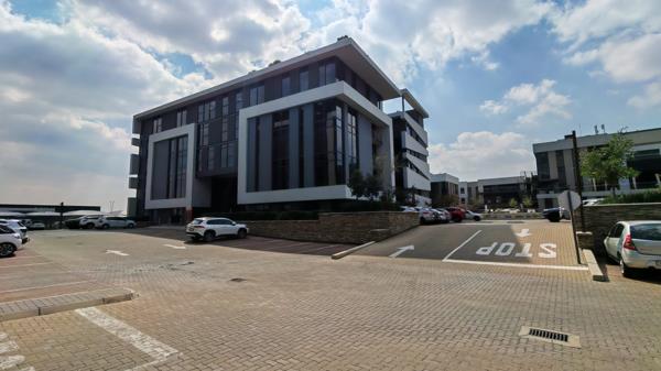 300 m² Commercial space