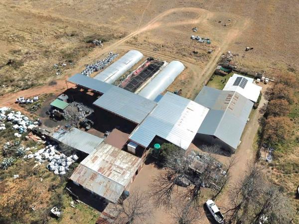8.6 ha Smallholding
