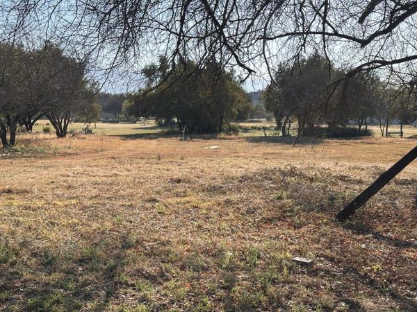 438 m² Land