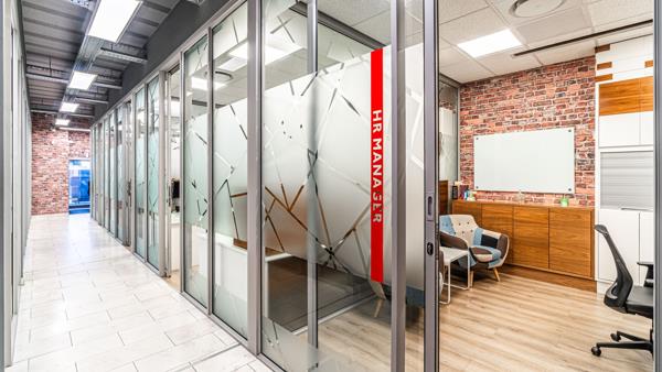 220 m² Office Space
