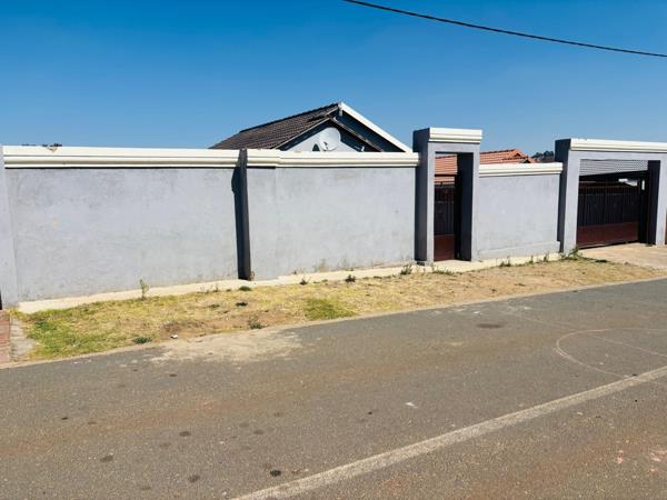 2 Bedroom House