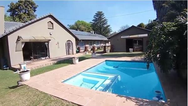 5 Bedroom House