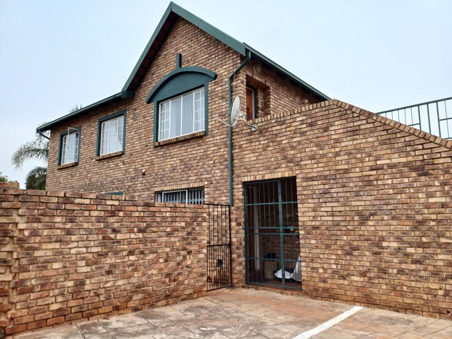 2 Bedroom Townhouse