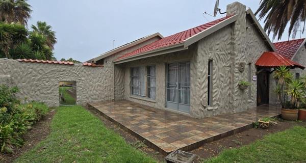 11 Bedroom House
