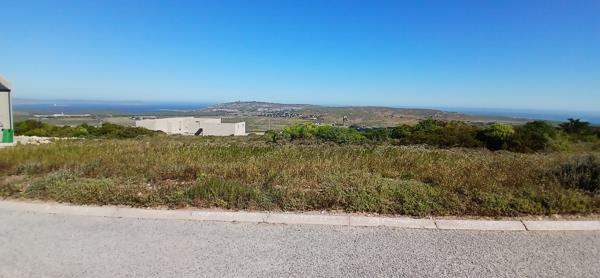 651 m² Land