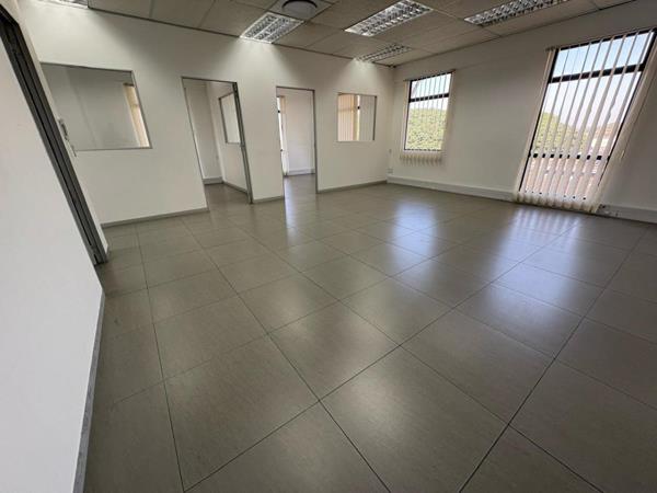 112 m² Office Space
