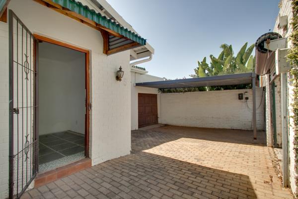 2 Bedroom House
