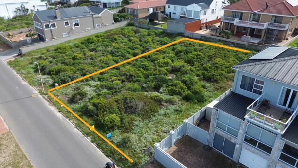 807 m² Land
