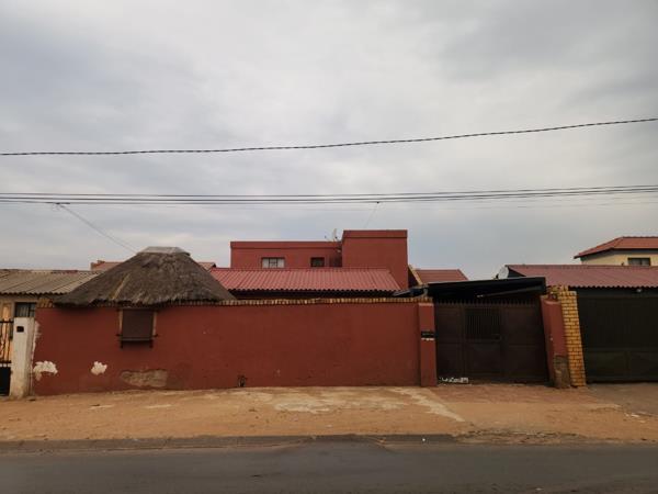 2 Bedroom House