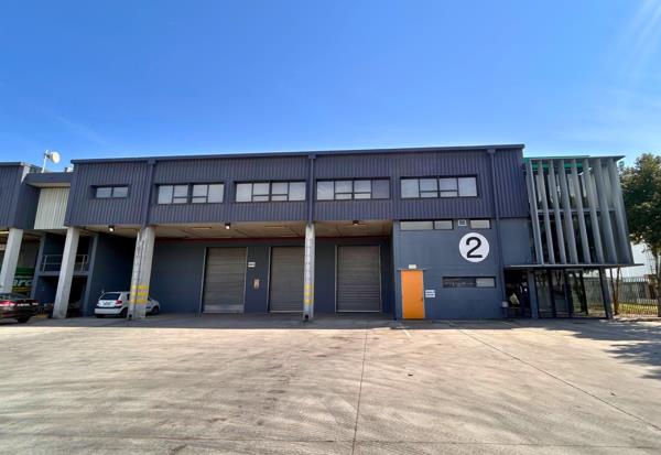 2 305 m² Industrial space