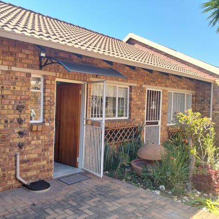 3 Bedroom Townhouse
