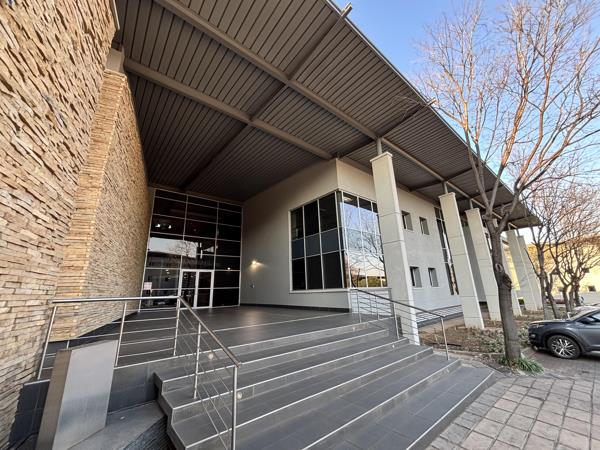 494 m² Retail Space