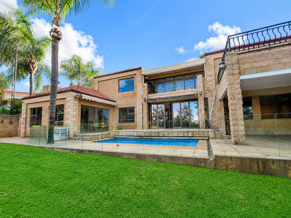 5 Bedroom House