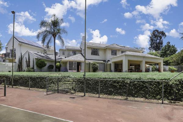 11 Bedroom House
