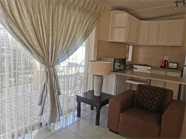 1 Bedroom Garden Cottage