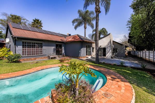 6 Bedroom House