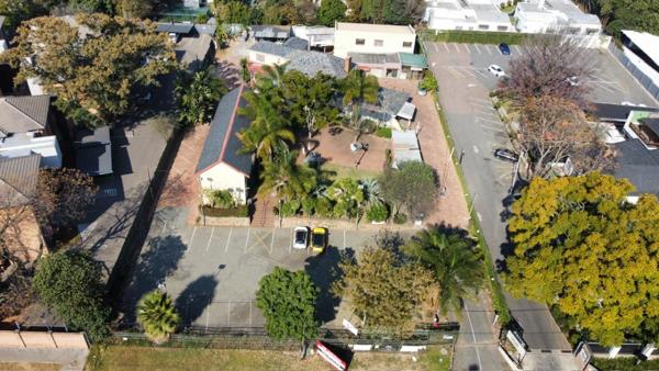 1 209 m² Commercial space
