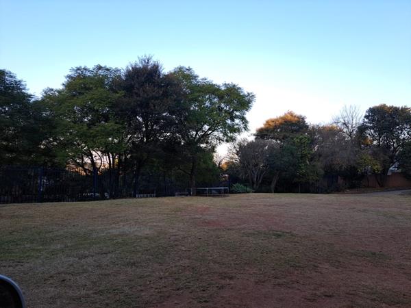 4 144 m² Land