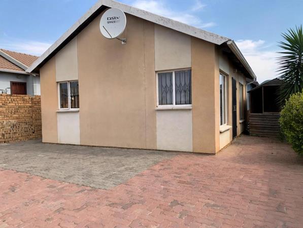 2 Bedroom House