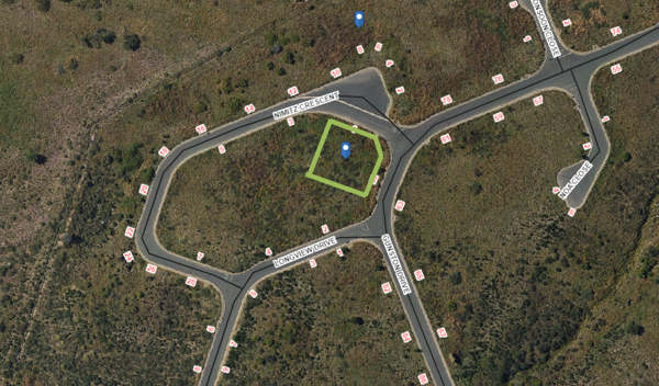 492 m² Land