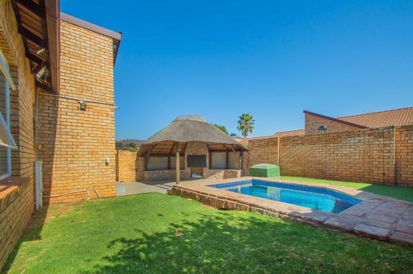 4 Bedroom Townhouse