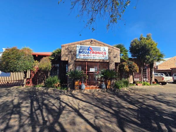 1 693 m² Commercial space