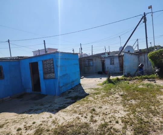 110 m² Land