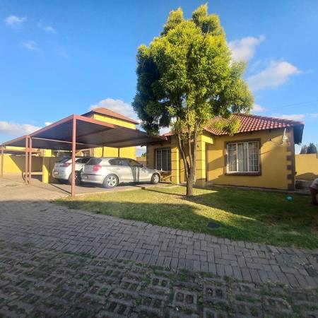 2 Bedroom Townhouse