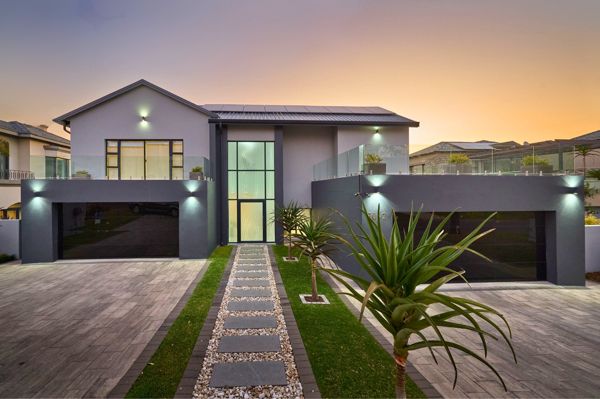 5 Bedroom House