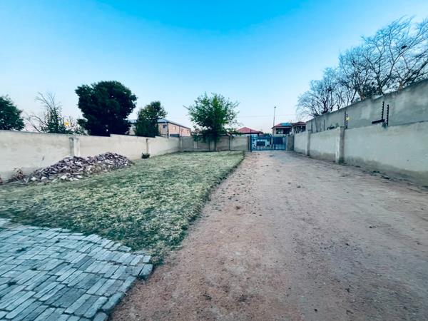 2 Bedroom House