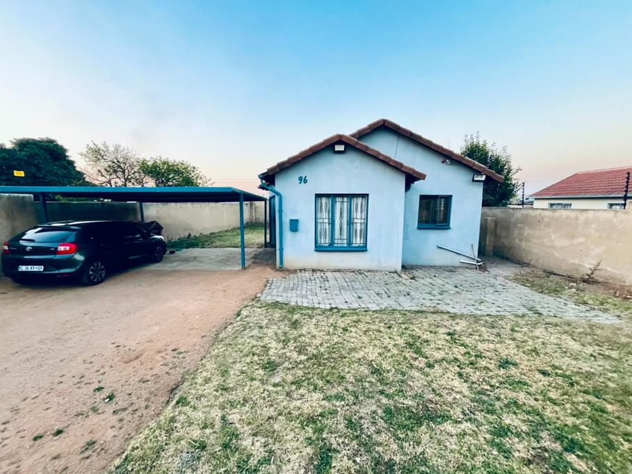 2 Bedroom House