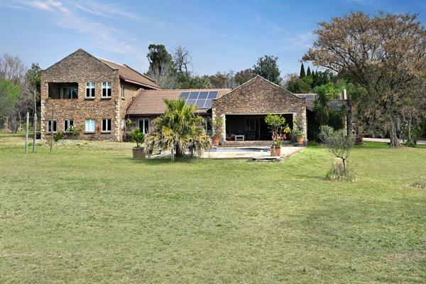6 Bedroom House