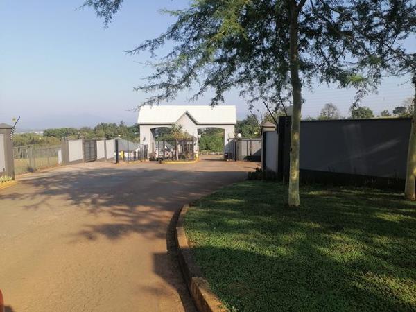 5 083 m² Land