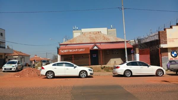 130 m² Commercial space