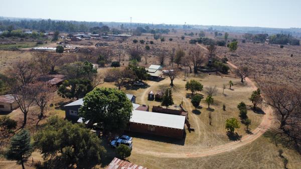12.8 ha Farm