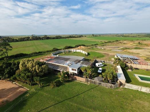 8.3 ha Farm