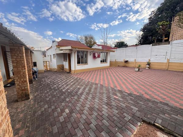1 Bedroom Garden Cottage