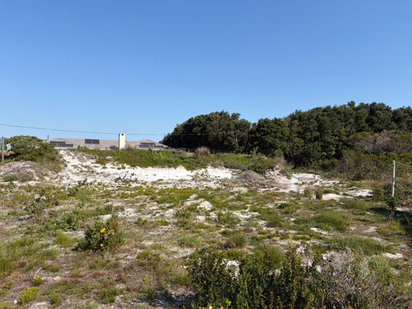 1 239 m² Land