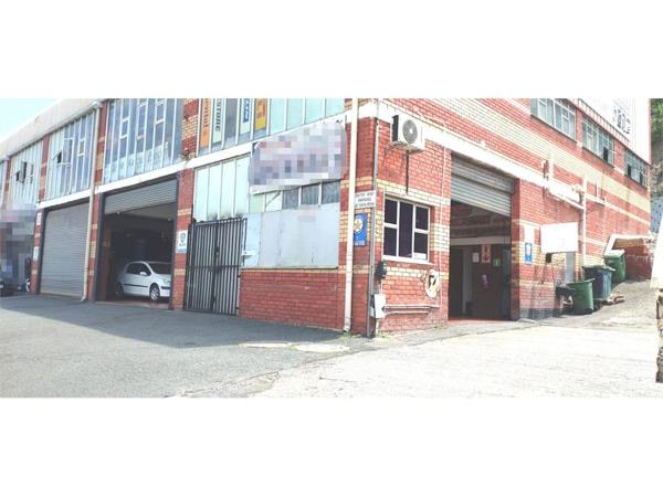 135 m² Retail Space