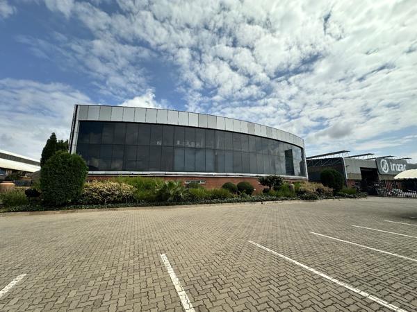 606 m² Industrial space