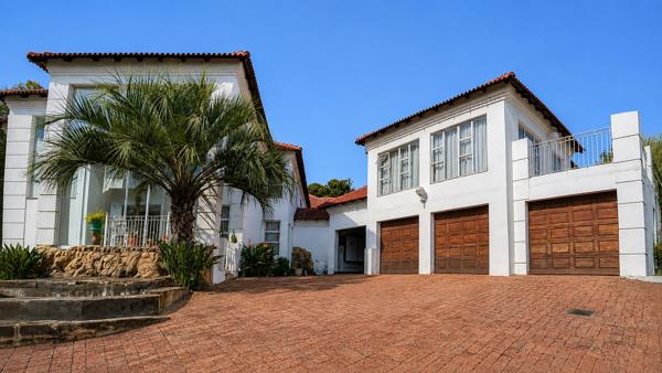 8 Bedroom House