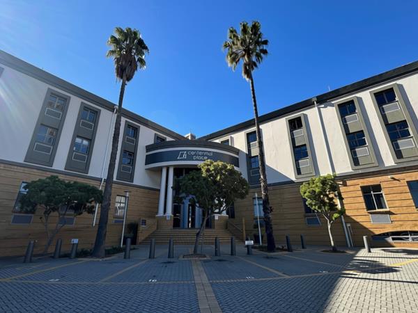 266 m² Commercial space