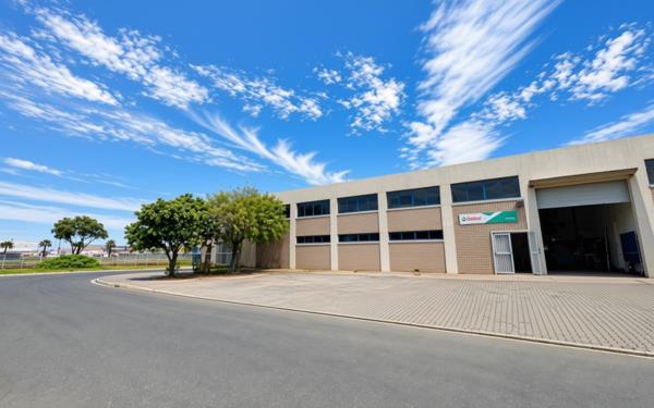 912 m² Industrial space