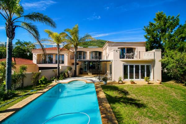 6 Bedroom House
