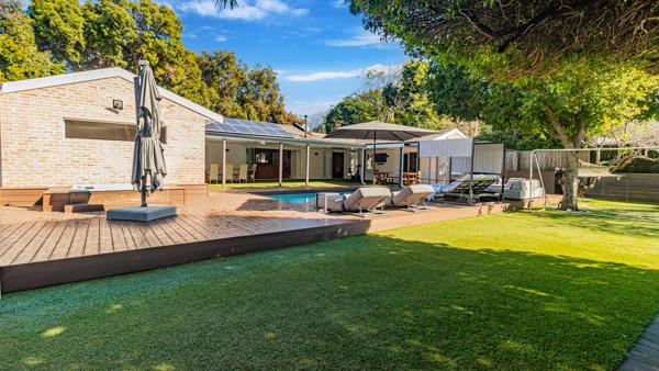 5 Bedroom House