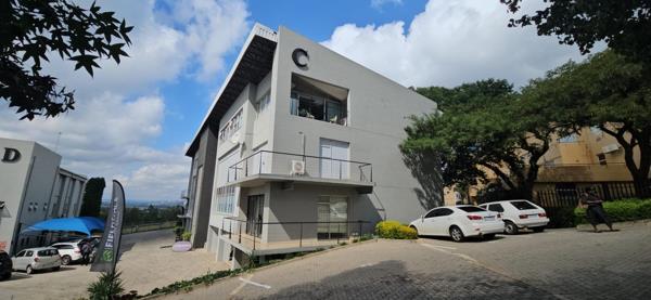 365 m² Commercial space