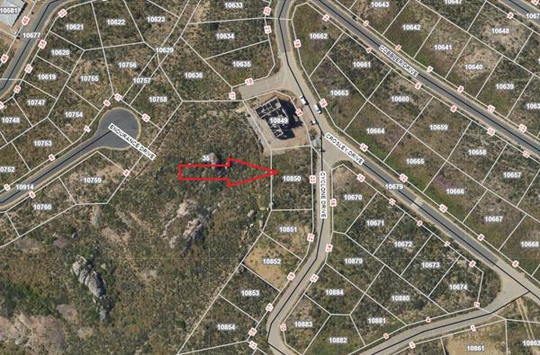 638 m² Land